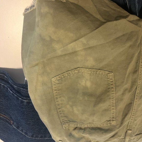 MOTHER women’s shaker green shorts size 24 - Picture 5 of 5